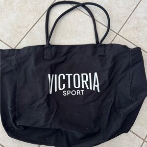 Victoria sport black tote